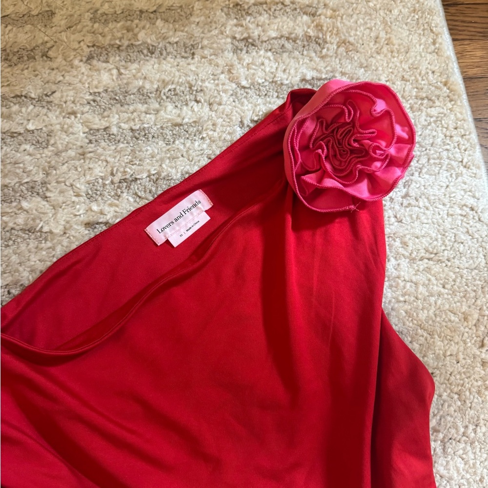 One-Shoulder Red Two Piece Set with Pink Rosettes - Picture 6 of 8